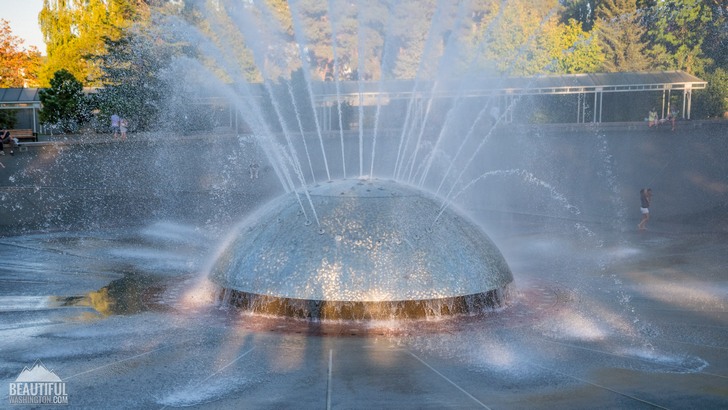 Photo of International Fountain at Seattle Center, Seattle 